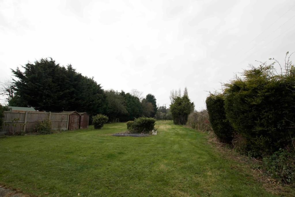 Spacious 5 Bed In The Countryside, Close To Frinton-On-Sea Kirby Cross Ngoại thất bức ảnh