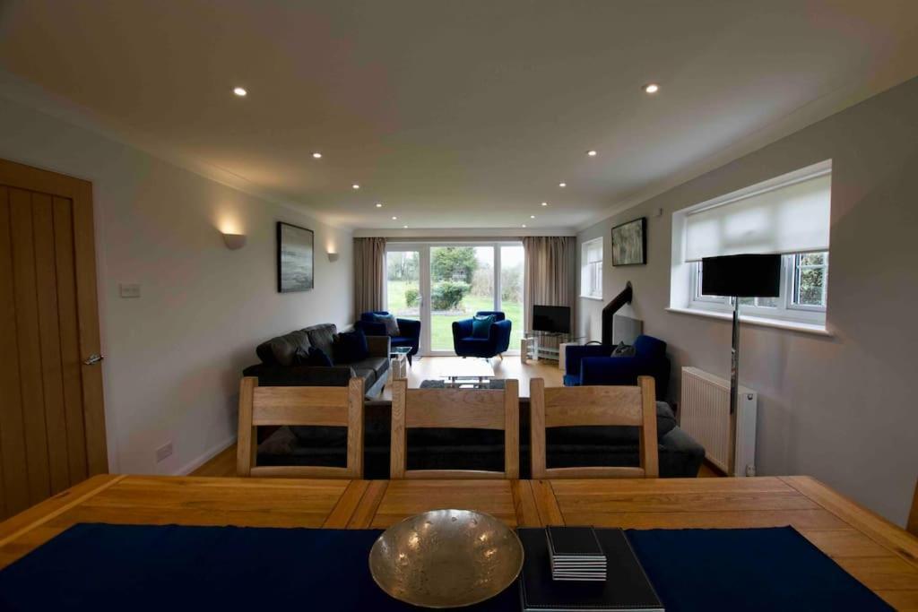 Spacious 5 Bed In The Countryside, Close To Frinton-On-Sea Kirby Cross Ngoại thất bức ảnh